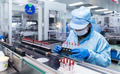 月產(chǎn)近7000萬(wàn)支，這家化妝品代工廠為何營(yíng)收增長(zhǎng)將超三成？